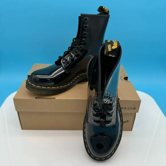 Dr. Martens Women's 1460 Patent Lamper Leather Lace Up‎ Boots, Size 7, Black