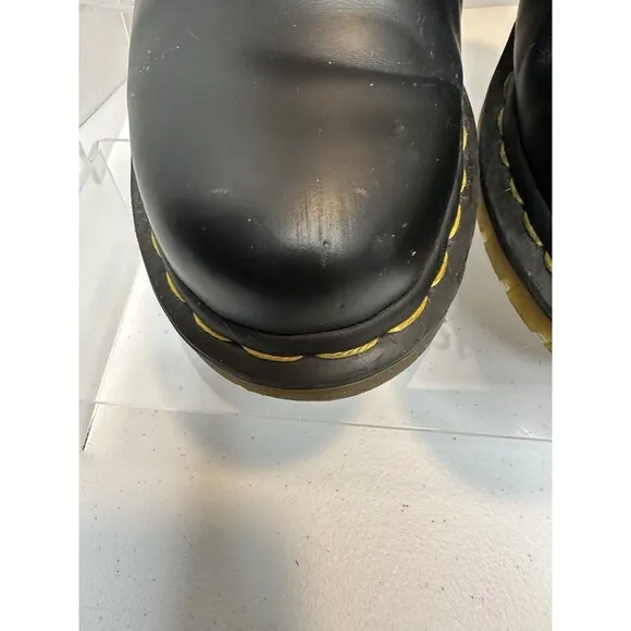 Dr. Martens Women’s Black Boots Model 1460W Size 8 Slight Scuffing Air Walk