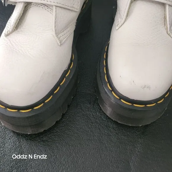 Dr. Martens Womens Devon Heart White Leather Boots Size‎ 6 UK 4 EU 37