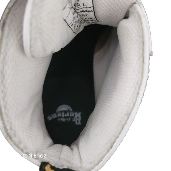 Dr. Martens Womens Devon Heart White Leather Boots Size‎ 6 UK 4 EU 37