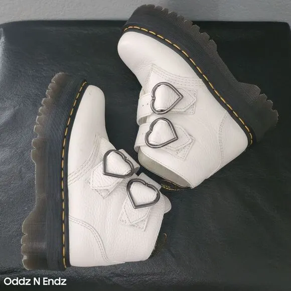 Dr. Martens Womens Devon Heart White Leather Boots Size‎ 6 UK 4 EU 37