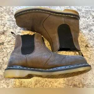 Dr Martens Work Chelsea Boots womens 8 brown leather Steel Toe AirWair pull on