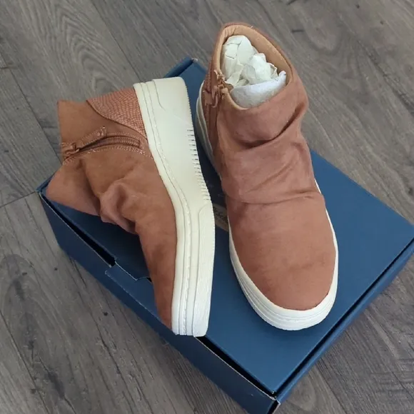Dr. Scholl's Brown Casual Shoes