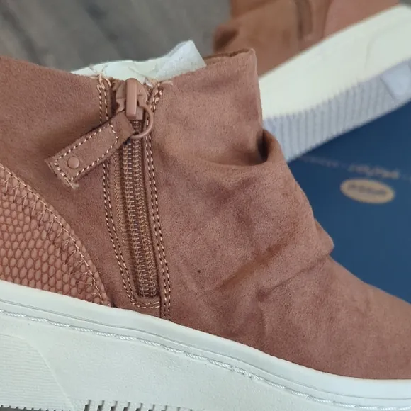 Dr. Scholl's Brown Casual Shoes