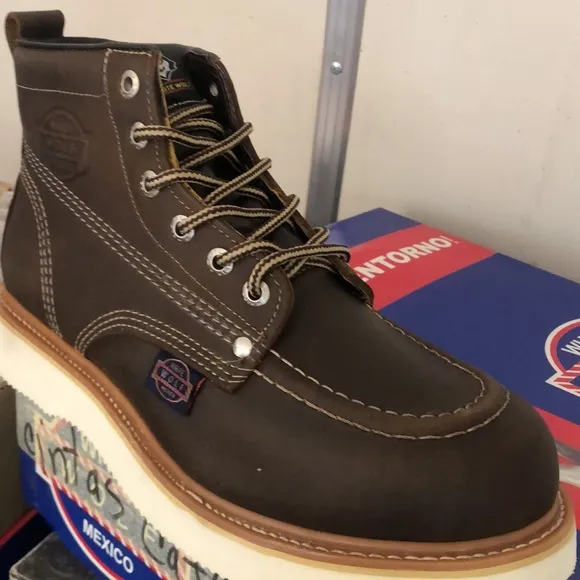 Durable Leather work boot