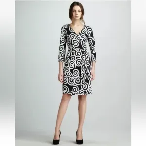 DVF Diane Von Furstenberg NEW JULIAN TWO Silk Jersey Wrap Dress Swirl Black sz 4