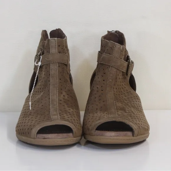 Earth Marietta Seren Wide Dark Khaki Suede Peep Toe Bootie NWT