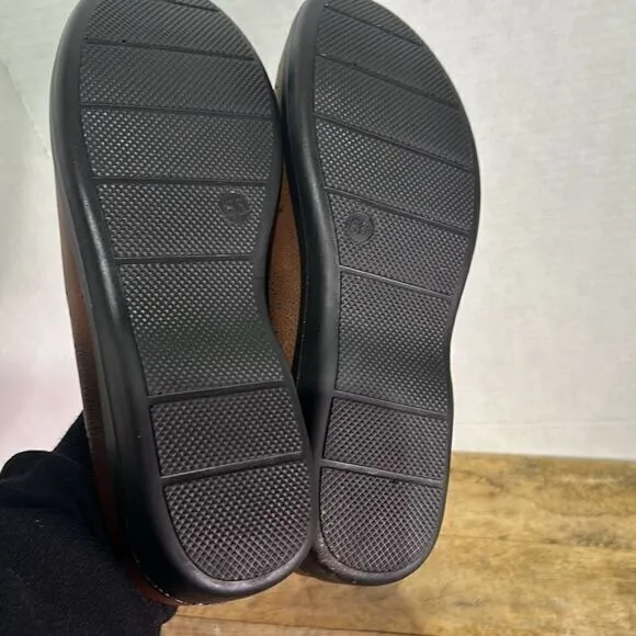 Easy street woman's brown‎ mule slip on comfort shoes