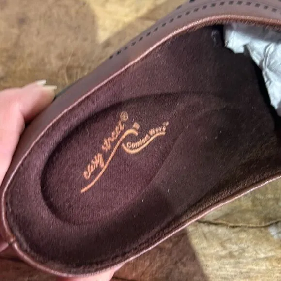 Easy street woman's brown‎ mule slip on comfort shoes