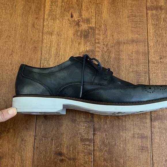 Ecco Biarritz Brogue Derby Shoes