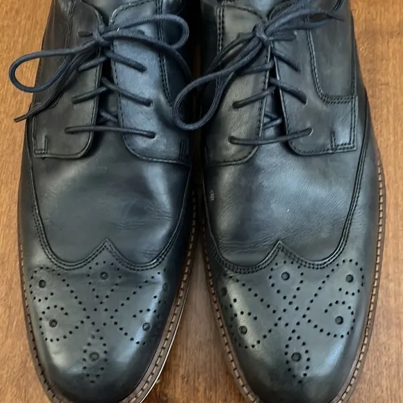 Ecco Biarritz Brogue Derby Shoes