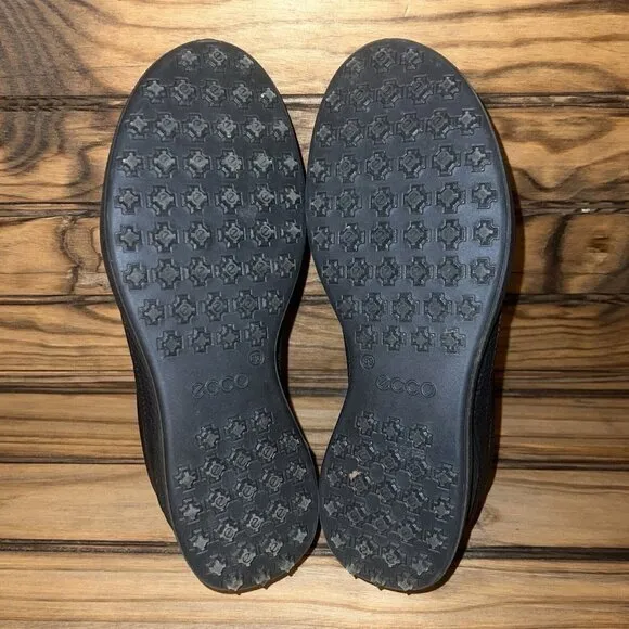 Ecco Biom Golf Hybrid Shoes Womens Size US 8 - 8.5 Black Leather EU 39 Spikeless