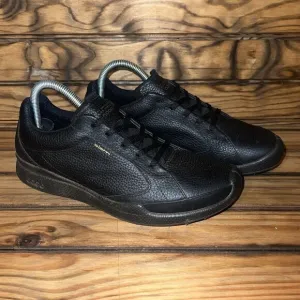 Ecco Biom Golf Hybrid Shoes Womens Size US 8 - 8.5 Black Leather EU 39 Spikeless
