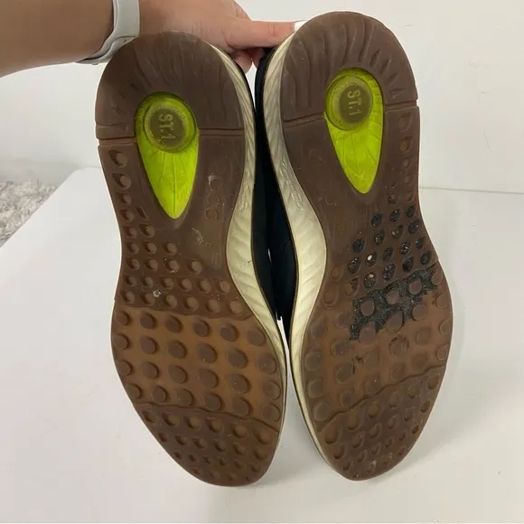 Ecco black derby slip on shoes