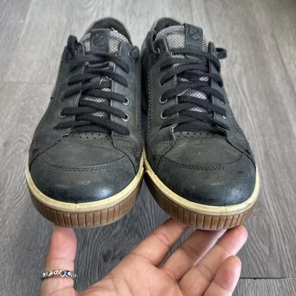 Ecco Byway Tred GTX Sneakers Mens 8 Goretex Shoes Black Outdoor Casual Lace Up
