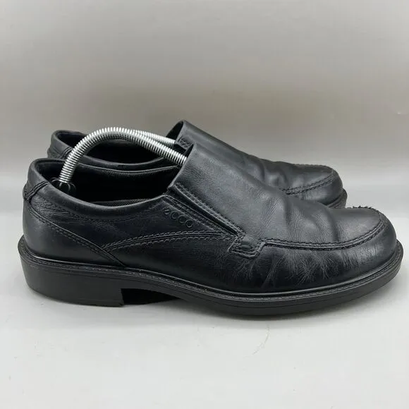 ECCO Helsinki Men's Size 10.5 Shoes Black Leather Slip-On Bike Toe Loafer Casual