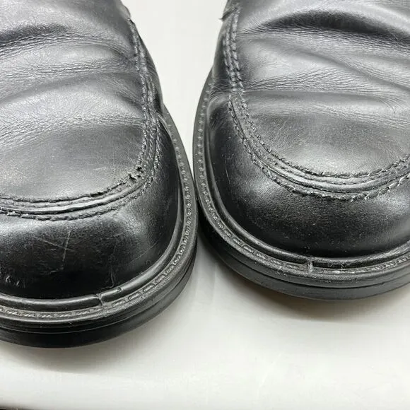 ECCO Helsinki Men's Size 10.5 Shoes Black Leather Slip-On Bike Toe Loafer Casual