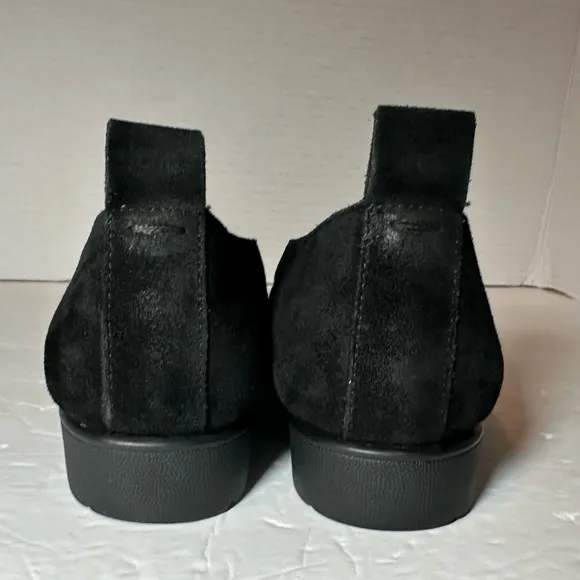 Eileen Fisher Black Suede Humor Almond Toe Wedge Ballet Flat- Size 8.5