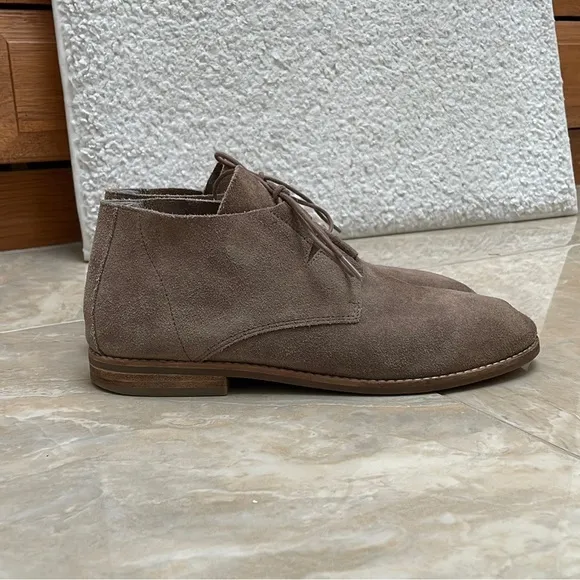 Eileen Fisher Suede Leather Lace Up Flat Boots Size 9