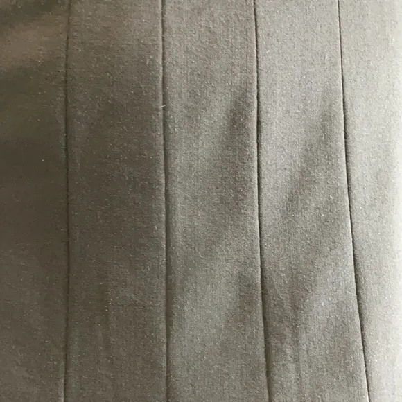 Elie Tahari wool a line mini skirt size 6 EUC