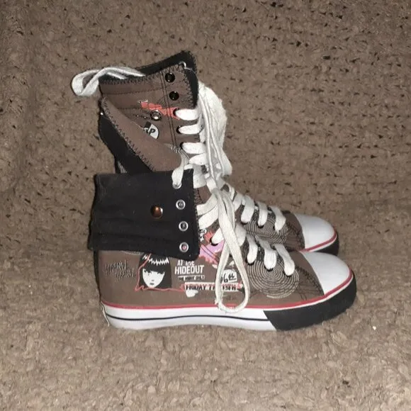EMILY THE STRANGE-Reversable Snap-Sneaker Boots-Graffitied Brown-RARE-Sz 6-NM