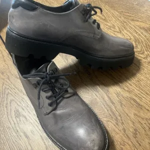 Emporio Armani Gray Black shoes Men Size 10 Casual/ Dress Shoes Made In Spain