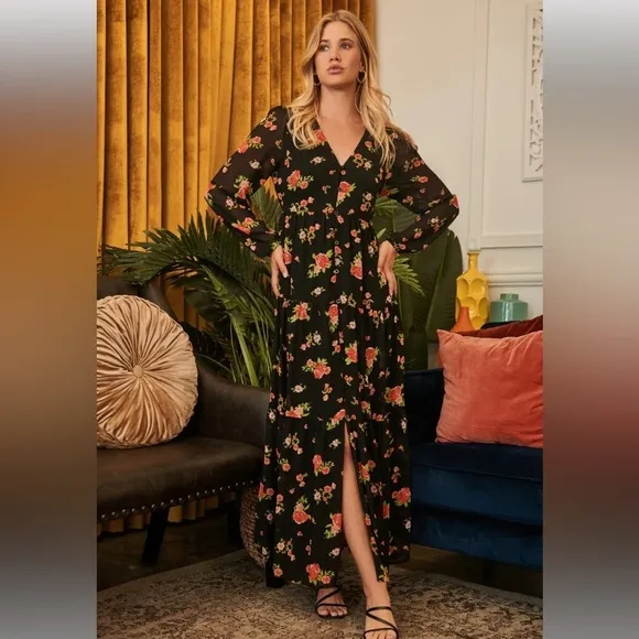 English Rose Onyx Floral Monaco Tiered Maxi Dress 010