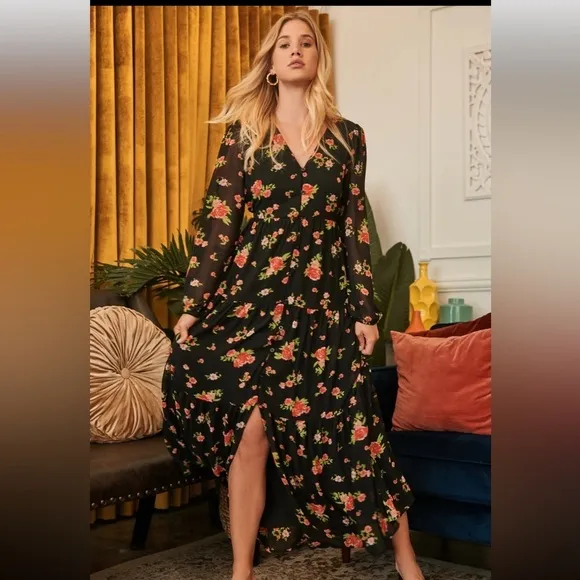 English Rose Onyx Floral Monaco Tiered Maxi Dress 010