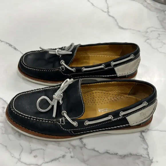 Ernest Hemmingway blue and gray leather boat shoes in men’s size 11