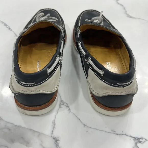 Ernest Hemmingway blue and gray leather boat shoes in men’s size 11