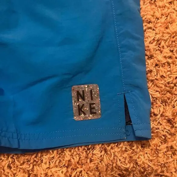 Essential Men's 7&quot; Swim Trunks In Photo Blue
