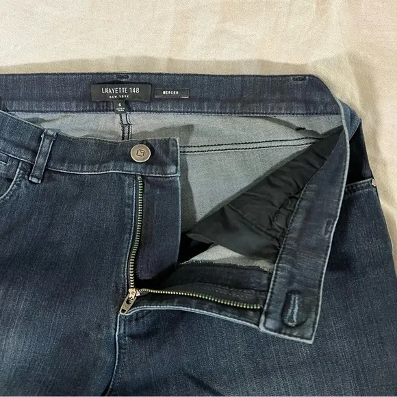 EUC Lafayette 148 Mercer Dark Blue Wash Skinny Jeans Size 6