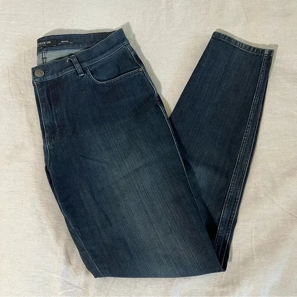 EUC Lafayette 148 Mercer Dark Blue Wash Skinny Jeans Size 6