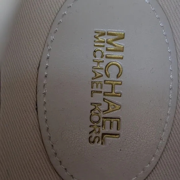 EUC Michael Kors 7 Women Casual Shoes Muse Trainer 2-Tone Circular Mesh Pink