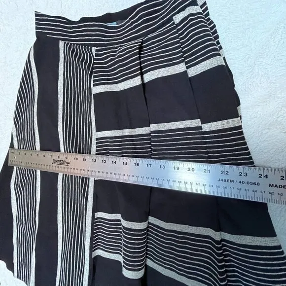 Eva Franco Women's Nautical Striped Asymmetric Midi Skirt Size 10 Black/Gray New