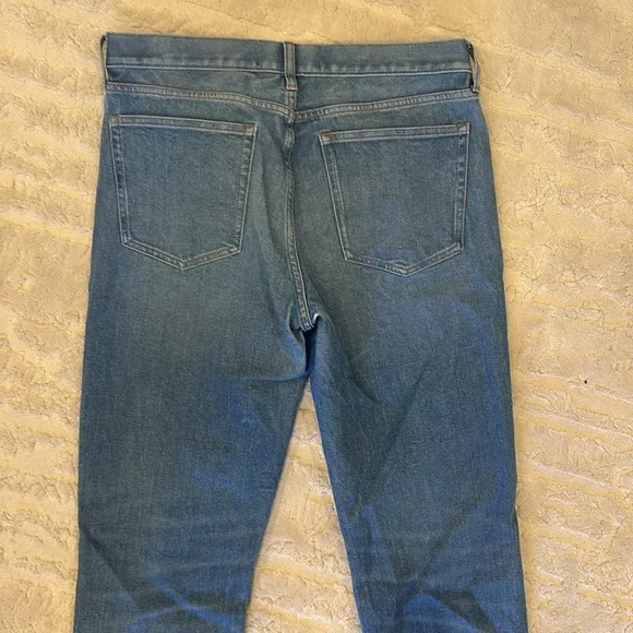 Everlane Men 4 way Stretch Athletic Fit 32x30 Mid/Light Wash Organic Denim Jeans