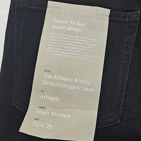 Everlane The Athletic 4-Way Stretch Organic Jean Uniform Black Size 32x28