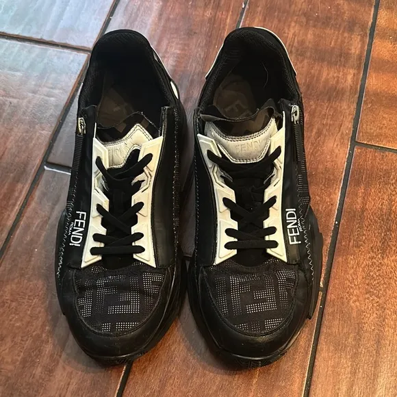 Fendi Flow Black and white sneakers