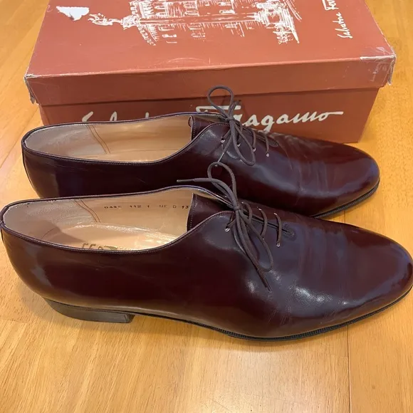 Ferragamo dress shoes Oxford plain-toe.  Style: Andrea.