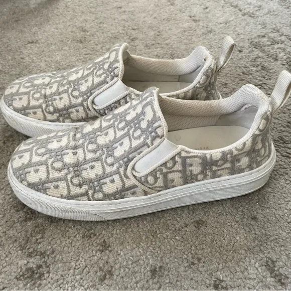 FINAL PRICE 💯 Dior Canvas Oblique Embroidered Womens Solar Slip On Sneakers 38.5