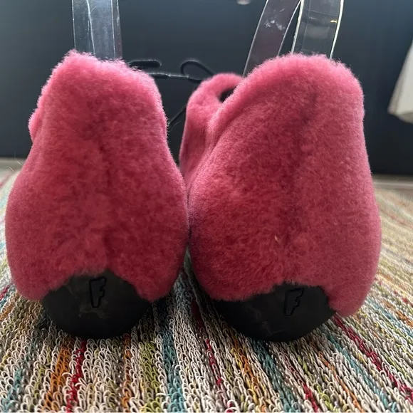 Fluevog LIKE NEW Power Up P-ssy Power pink shearling pointed lace-up flat- 8.5/9