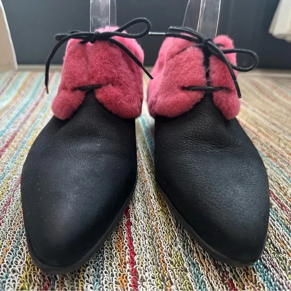 Fluevog LIKE NEW Power Up P-ssy Power pink shearling pointed lace-up flat- 8.5/9