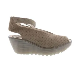 Fly London Womens Yala Perf Wide Brown Shoes (NWT)