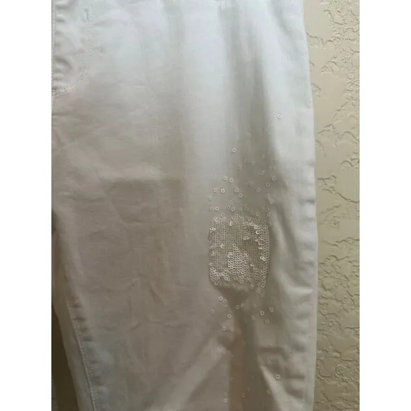 Frank Lyman Women’s White Sequin Embellished Jeans Size M