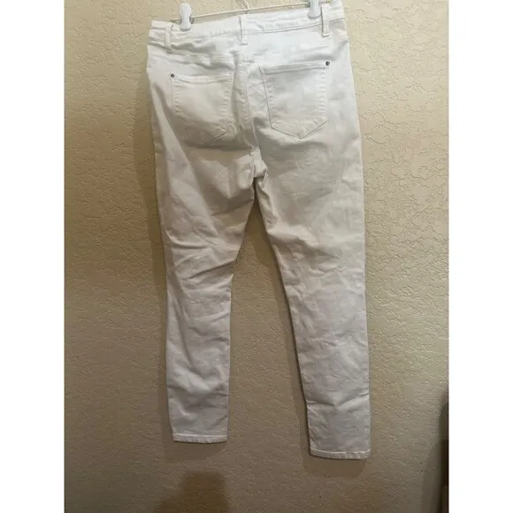 Frank Lyman Women’s White Sequin Embellished Jeans Size M
