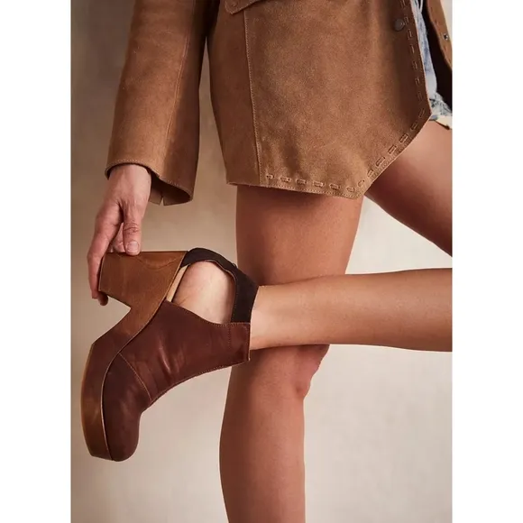 Free People Amber Orchard Clog Size/ 38
