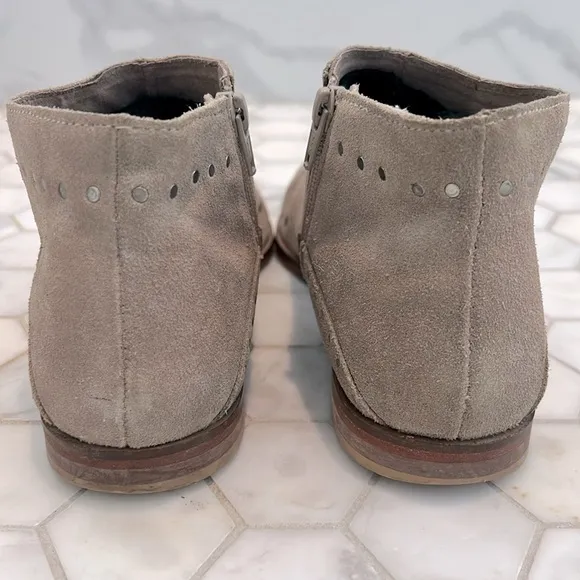 Free People Aquarian Distressed Ankle Boot Taupe Leather Flat Booties Women’s 8