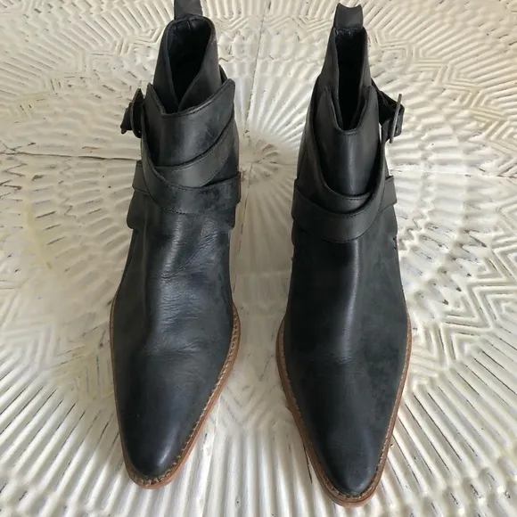 Free People Back Loop Ankle Boots Women's 41 Washed Black
