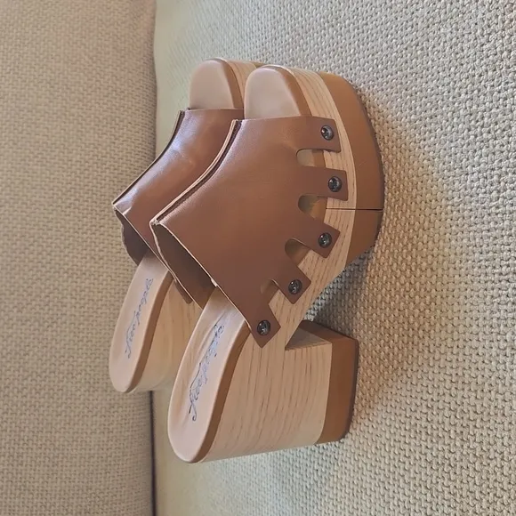 Free People Cassis Clogs