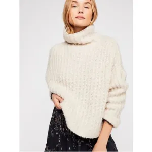 FREE PEOPLE Fluffy Fox Turtleneck Sweater Ivory PearlKnit Wool XS Cozy Boho